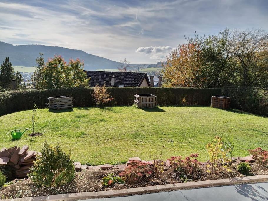 Fewo Mit Tollem Ausblick Auf Der Schwaebischen Alb. Wehingen Exterior photo